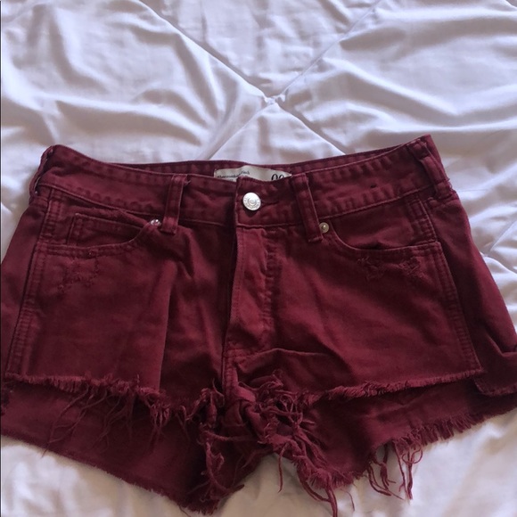 Low rise shorts - Picture 1 of 3